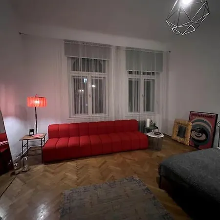 In The Heart Of Old Town Апартаменты Краков
