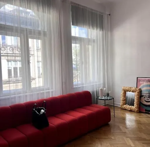 In The Heart Of Old Town *